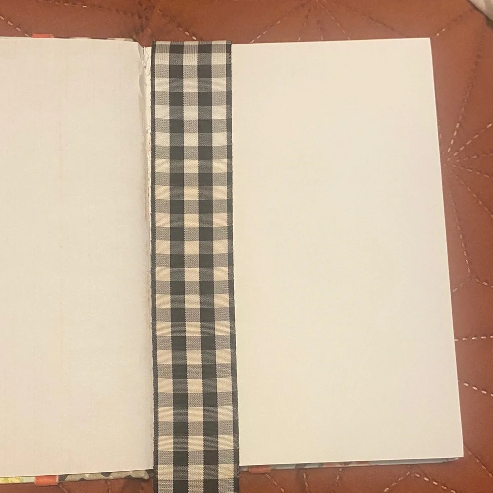 Tracy Porter 2003 Blank Page Floral Journal With Attached Bookmark